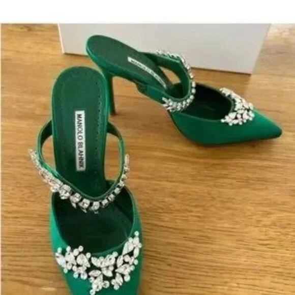 Manolo Blahnik Green Satin Embellished Heels/Mules - Picture 2 of 7